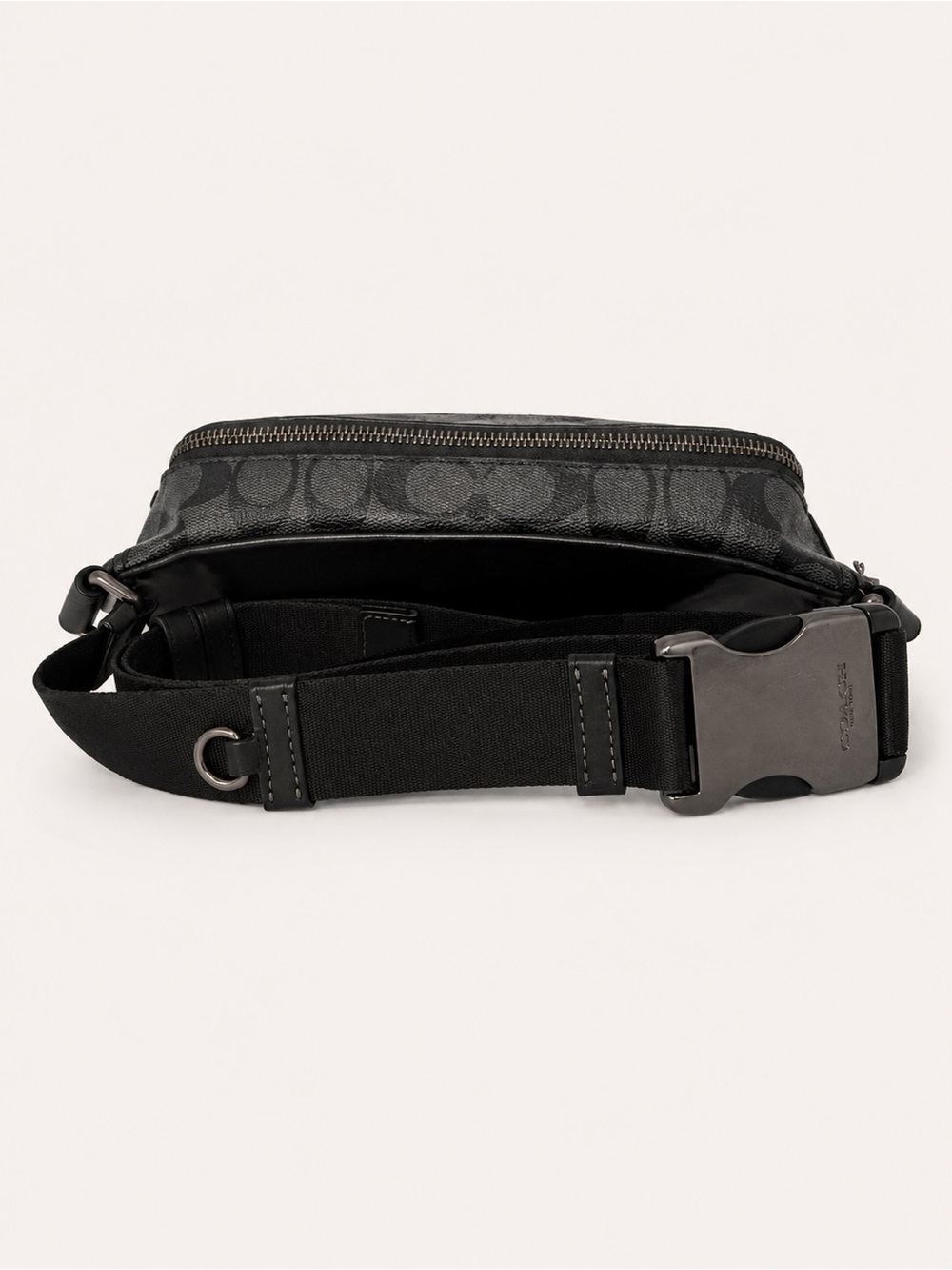 Coach Elias Belt Bag in Signature Canvas C5308 - Picture 4 of 8